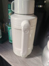 摩飛電器（Morphyrichards）電熱水壺便攜式燒水壺旅行熱水壺?zé)婵毡貕夭讳P鋼保溫瓶大容量戶(hù)外 MR6061 1L 椰奶白 曬單實(shí)拍圖