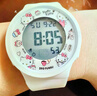 Hello Kitty三麗鷗 學(xué)生手表女小學(xué)初中學(xué)生專(zhuān)用運動(dòng)電子表防水夜光兒童手表 曬單實(shí)拍圖