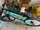 梅隆  MELONE梅隆山地自行車(chē)越野變速公路車(chē)青少年學(xué)生單車(chē)減震輕便單車(chē) SR370-比安奇綠 26英寸 27速 曬單實(shí)拍圖