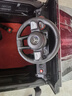 小果凍親子兒童電動(dòng)越野車(chē)大G寶寶遙控汽車(chē)可坐大人小孩六輪充電玩具車(chē) 烤黑丶六驅12V10+皮座雙油門(mén)軟輪 曬單實(shí)拍圖