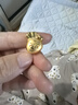 周生生錦鯉鯉魚(yú)福字錢(qián)袋黃金吊墜 生生有禮男女款足金掛墜 73537P計價(jià) 3.86克(含工費100元) 曬單實(shí)拍圖