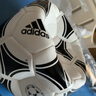 adidas 阿迪達斯足球世界杯歐洲杯成人兒童聯(lián)賽訓練比賽用球標準球 S12241【經(jīng)典款訓練足球】 5號球 曬單實(shí)拍圖