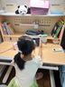 龍承匠人兒童學(xué)習(xí)桌小學(xué)生書桌可升降桌子椅子實(shí)木家用課桌椅套裝 【套裝】1米+光譜大路燈 咖 曬單實(shí)拍圖