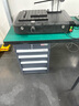 中玖防靜電重型鉗工工作臺學校檢驗桌操作臺工廠車間裝配檢驗維修桌 落四一抽一門 長2.1米 曬單實拍圖