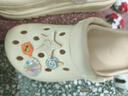 名創(chuàng)優(yōu)品（MINISO）洞洞鞋男女夏季外穿涼鞋防滑厚底踩屎感包頭涼拖鞋 卡其+海洋星星 曬單實拍圖