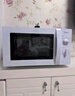 美的（Midea）快捷微波爐 家用小型 360°轉(zhuǎn)盤加熱 旋鈕操控 易潔內(nèi)膽（M1-L213B） 曬單實拍圖