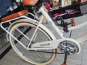 飛鴿（FLYING PIGEON）自行車成人通勤車自行車學(xué)生單車成人自行車通勤自行車女士自行車 標(biāo)配奶油米|單速|(zhì)輻條輪+禮包 26寸適合160-185cm 曬單實拍圖