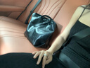 UR2025秋季新款女裝休閑肌理感后開(kāi)衩吊帶連衣裙UYY750112 正黑 M 曬單實(shí)拍圖