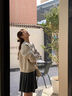 紅蜻蜓松弛感針織開(kāi)衫女2025年秋冬新款高級復古紐扣上衣寬松外套毛衣 燕麥色 均碼 建議80-140斤 曬單實(shí)拍圖