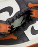 耐克（NIKE） 男鞋Air Jordan 1 AJ1黑白橙百搭防滑耐磨高幫復(fù)古運(yùn)動(dòng)籃球鞋 DZ5485-008 42.5 曬單實(shí)拍圖