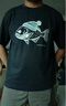 馬登工裝 美式復古深海魚(yú)植絨印花T恤重磅純棉圓領(lǐng)短袖體恤男夏季 巖石灰 M 曬單實(shí)拍圖