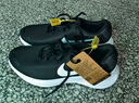 耐克NIKE男子跑步鞋REVOLUTION 7運動鞋F(xiàn)B2207-001黑白42 曬單實拍圖