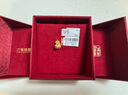 六福珠寶七夕禮物黃金吊墜六字真言福滿傳家足金葫蘆不含鏈 計價 約4.68克 曬單實(shí)拍圖