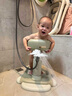 iuu寶寶站立洗澡神器嬰兒 小孩洗屁屁輔助器兒童防滑洗澡架洗澡盆 【高/寬度可調(diào)】免安裝-奶油棕 材質(zhì)：高端ABS原料，安全無異味 曬單實(shí)拍圖