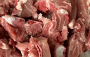  【180天白豬家庭裝】冰鮮帶肉脊骨1kg 曬單實拍圖