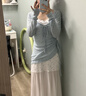 茯見(jiàn)白色碎花吊帶連衣裙女夏季新款法式收腰拼接純欲套衫裙子套裝女 套裝女【罩衫+連衣裙】 M 曬單實(shí)拍圖