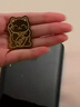 周生生七夕禮物Au999.9黃金壓歲錢金片 招財福貓手機貼90877D 曬單實拍圖
