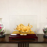 唐登絨沙金招財(cái)鴻運(yùn)金牛擺件牛擺設(shè)辦公室公司商務(wù)開業(yè)禮品工藝品 鴻運(yùn)金牛 大號(hào) 曬單實(shí)拍圖