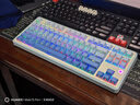 黑爵（AJAZZ）AK870三?？椭苹瘷C(jī)械鍵盤 全鍵熱插拔 Gasket結(jié)構(gòu)RGB 原廠PBT三拼鍵帽 側(cè)刻漸變藍(lán) 飛魚軸  曬單實拍圖