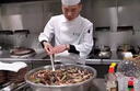 德景天彈力廚師工作服男定制長(zhǎng)短袖酒店餐飲飯店烘焙后廚房廚師長(zhǎng)秋冬裝 長(zhǎng)袖--黑色【上衣+純黑圍裙】 XL 曬單實(shí)拍圖