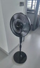 美的（Midea）電風(fēng)扇 家用風(fēng)扇 落地扇 7葉遠距強風(fēng)電扇 立式輕音節(jié)能可定時降溫 黑色機械款 【風(fēng)速309m/min】超級單品 曬單實拍圖