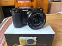 索尼（SONY）【上海國補(bǔ)】ZV-E10L APS-C半畫微單 ZV-E10  vlog直播4K視頻側(cè)翻式液晶屏zv-e10 黑色套機(jī)【128卡+皮套+電池+充電器+888】 官方標(biāo)配（不含內(nèi)存卡） 曬單實拍圖