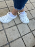卡駱馳crocs洞洞鞋貝雅男鞋女鞋輕便耐磨一腳蹬拖鞋休閑鞋|10126 白-100 36 /37(220mm) 曬單實拍圖