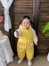 巴拉巴拉balaOne童裝兒童羽絨服嬰兒寶寶連體衣2025新款冬裝哈衣爬服萌趣 黃色小雞31004-白鴨絨 90 充絨量94g 曬單實(shí)拍圖