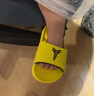 耐克（NIKE）官方男女童KOBE科比嬰童室內(nèi)軟底涼鞋秋季寶寶緩震IF2876 700耀黃/黑 21 曬單實(shí)拍圖
