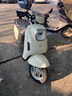 綠源【校園代步神器】電動(dòng)摩托車M7ultra【續(xù)80公里-60V20AH-5塊鉛酸電池-1000W】家用長續(xù)航代步車 白 曬單實(shí)拍圖