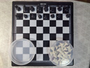 得力(deli) 磁石國際象棋學(xué)生桌游厚實(shí)便攜式折疊棋盤(pán)益智桌游 曬單實(shí)拍圖