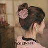 鉑思亞海棠花開(kāi)發(fā)夾女2025新款高端花朵抓夾中號(hào)后腦勺盤(pán)發(fā)鯊魚(yú)夾子頭飾 【煙粉色】8cm送品牌禮盒 曬單實(shí)拍圖