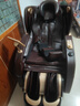 奧克斯（AUX）按摩椅家用太空艙2025全身全自動(dòng)多功能零重力十大品牌電動(dòng)智能按摩沙發(fā)生日禮物實(shí)用送爸爸媽媽 黑+座椅通風(fēng)+熱敷披風(fēng)+艾草護膝+心率血氧檢測 曬單實(shí)拍圖