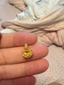 周大福鎖愿mini小鼻嘎荷花鎖包足金黃金吊墜女送生日禮物F236623 約1.05g計價(jià)(工費280) 曬單實(shí)拍圖