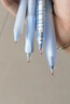【開(kāi)學(xué)必備】咔巴熊 中性筆黑色0.5mm 高顏值5支裝ins風(fēng)按動(dòng)刷題筆 ST學(xué)生簡(jiǎn)約按動(dòng)碳素筆 藍(lán)透色 曬單實(shí)拍圖