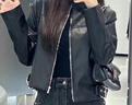 太平鳥(niǎo)張婧儀同款 黑天使PU外套25皮衣機車(chē)風(fēng)短外套女A1BBF3417 黑色 XL 170 曬單實(shí)拍圖