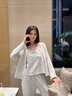 思莉太太 SLEEP TIGHT帶胸墊睡衣女春秋長(cháng)袖吊帶碎花純欲時(shí)尚風(fēng)可外穿女士三件套家居服 J248【帶胸墊 吊帶+長(cháng)袖+長(cháng)褲】 M 曬單實(shí)拍圖