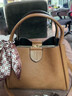 袋鼠真皮單肩包包女2025新款斜挎包大容量手提水桶包單肩軟皮 板栗色 曬單實(shí)拍圖