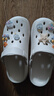 名創(chuàng)優(yōu)品（MINISO）洞洞鞋男女夏季外穿涼鞋防滑厚底踩屎感包頭涼拖鞋 白色+海洋星星 曬單實(shí)拍圖