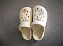 名創(chuàng)優(yōu)品（MINISO）洞洞鞋男女夏季外穿涼鞋防滑厚底踩屎感包頭涼拖鞋 卡其+海洋星星 曬單實拍圖