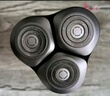 米家電動剃須刀S101【父親節(jié)禮物】小米刮胡刀18刀快速剃凈雙環(huán)刀網(wǎng)防夾須1.5小時快充 暮光藍(lán)  曬單實拍圖