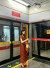 樂卡利法式氛圍感復(fù)古紅色碎花連衣裙子女夏季顯白2025新款收腰長裙 紅色碎花一片式V領(lǐng)連衣裙 L 100-120斤 曬單實拍圖