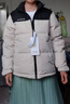 波司登反季冬季羽絨服楊紫同款男女情侶款短款立領(lǐng)新國標(biāo)90絨外套 曬單實拍圖