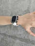 奧魯姆A01適用Apple Watch蘋果Ultra1/2【超輕碳纖維/鈦合金】保護(hù)殼/超薄氟橡膠運動表帶 表殼表帶套裝 鈦合金表殼+白色表帶（不含手表） 曬單實拍圖