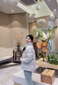 鴨鴨（YAYA）羽絨服女時(shí)空道宇系列復(fù)古時(shí)尚情侶同款立領(lǐng)鴨絨加厚保暖面包服HY 青光黑色 2XL 曬單實(shí)拍圖