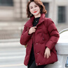 鴨鴨（YAYA）中年媽媽冬裝洋氣高貴羽絨服女短款2025新款中老年氣質(zhì)外套QC 曬單實(shí)拍圖
