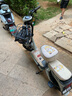 愛(ài)瑪電動(dòng)自行車(chē)歡樂(lè )豆48V12Ah鉛酸電池續航40km新國標迷你踏板 源彩布朗灰 曬單實(shí)拍圖