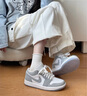 耐克（NIKE）板鞋男鞋女鞋 2025秋季新款AJ1情侶運動(dòng)鞋學(xué)生戶(hù)外百搭輕便休閑鞋 DC0774-105 白/狼灰 38 曬單實(shí)拍圖