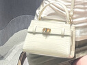CHARLES&KEITH鱷魚(yú)紋凱莉包手提斜挎婚包包女包生日禮物CK2-50270880-1 Ivory象牙色 S 曬單實(shí)拍圖