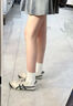 Onitsuka Tiger鬼?；⒛行呵锵募纠夏行っ姘捉鹨荒_蹬懶人鞋運動(dòng)休閑鞋 TH2J4L-0142白藍皮面 39.5 曬單實(shí)拍圖